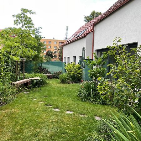 Ubytovanie Dobra Lipa Pressburg Exterior foto